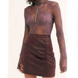 FREE PEOPLE Rumi Ruched Faux Suede Leather Mini Skirt Burgundy